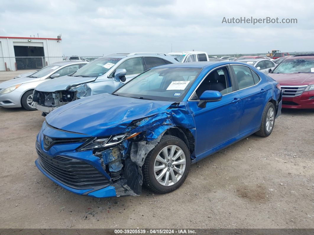 2019 Toyota Camry Le Blue vin: 4T1B11HK3KU238336