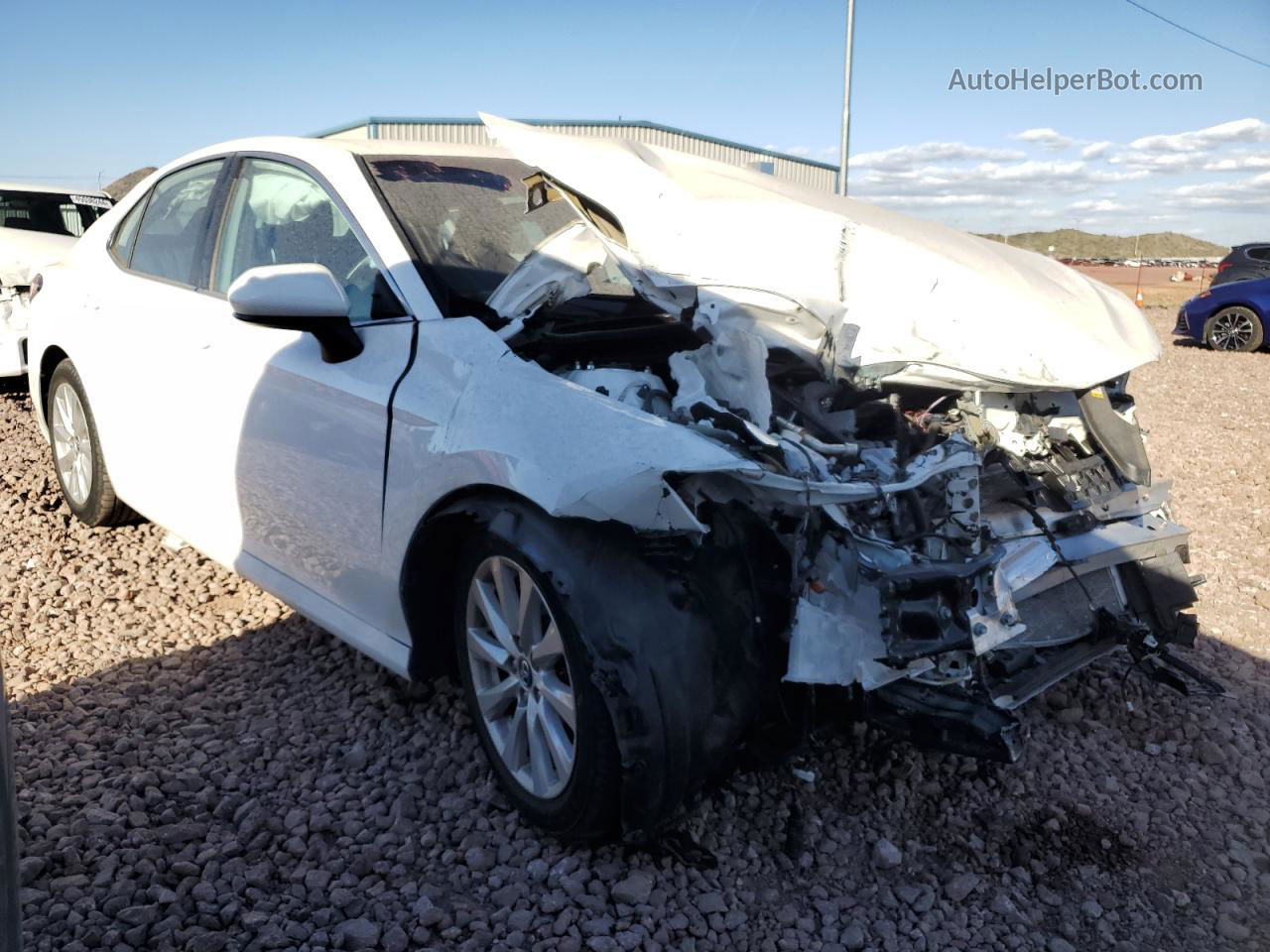 2019 Toyota Camry L White vin: 4T1B11HK3KU242256