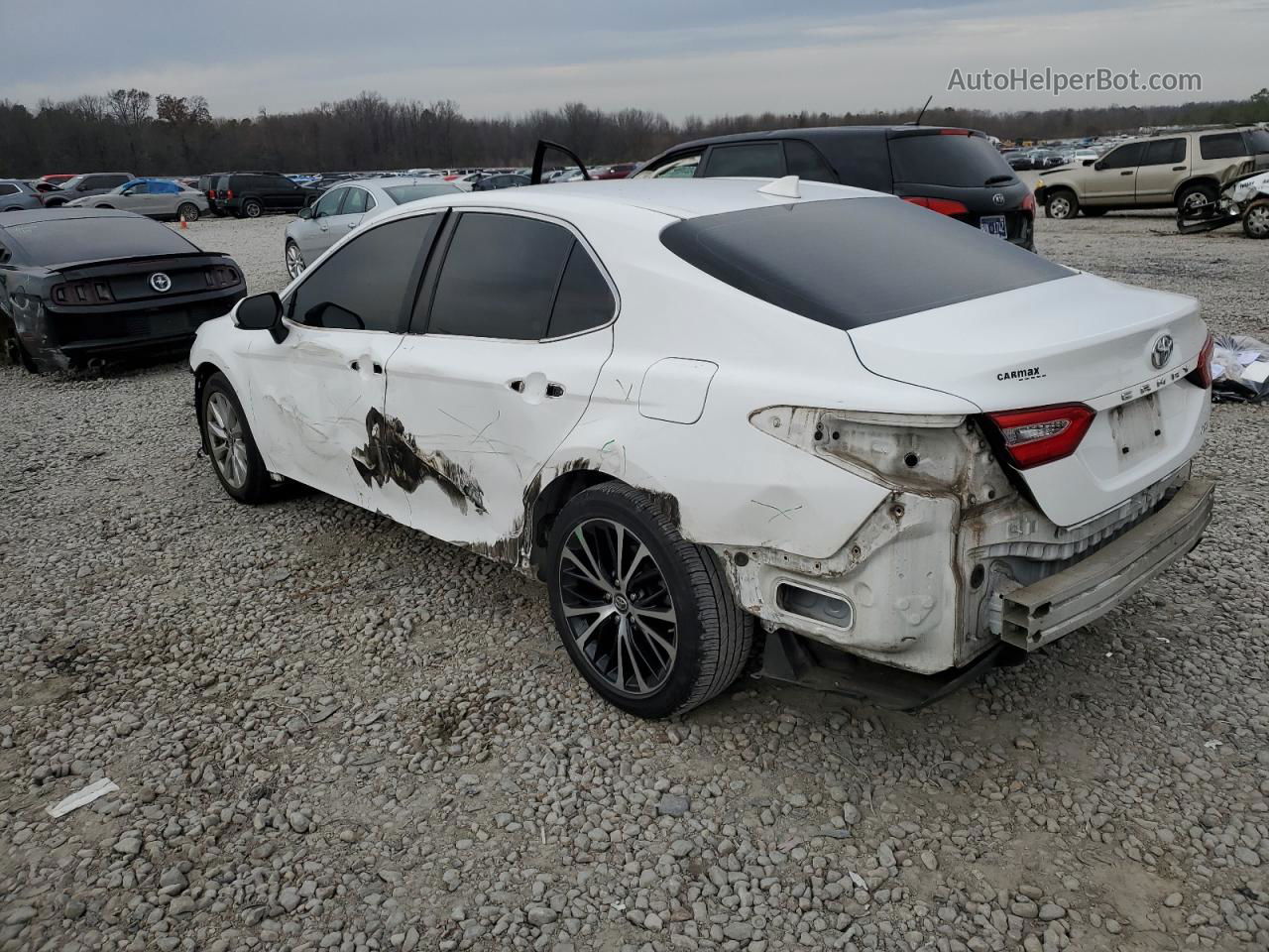 2019 Toyota Camry L White vin: 4T1B11HK3KU242368