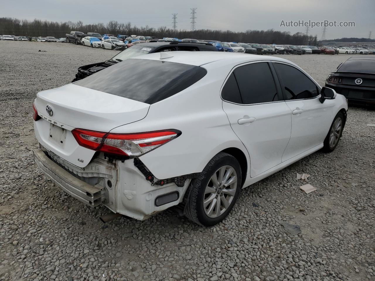 2019 Toyota Camry L White vin: 4T1B11HK3KU242368