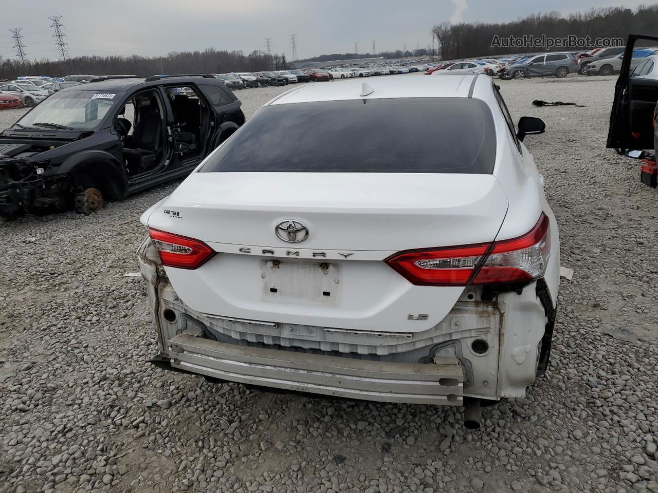 2019 Toyota Camry L White vin: 4T1B11HK3KU242368