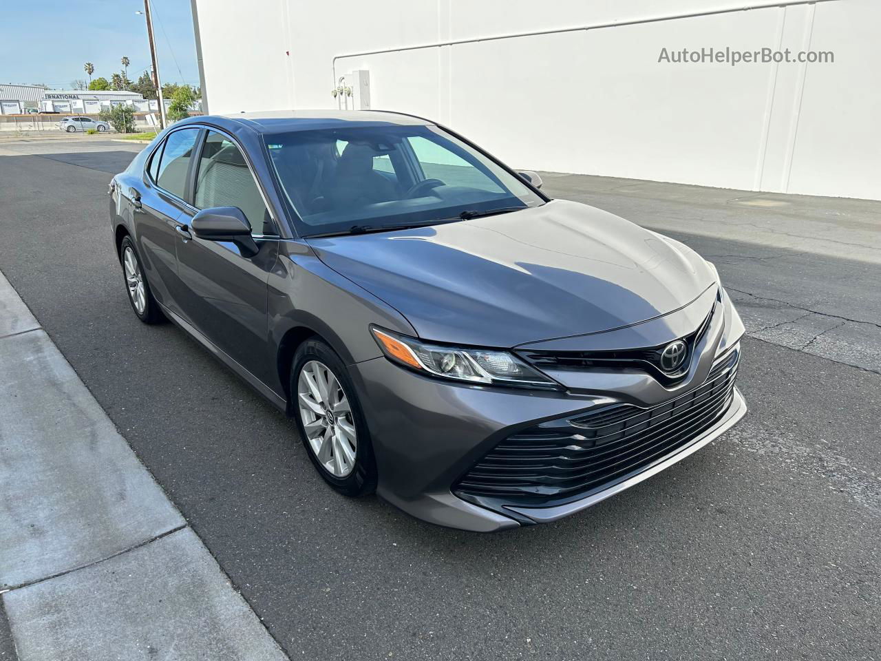 2019 Toyota Camry L Charcoal vin: 4T1B11HK3KU250602