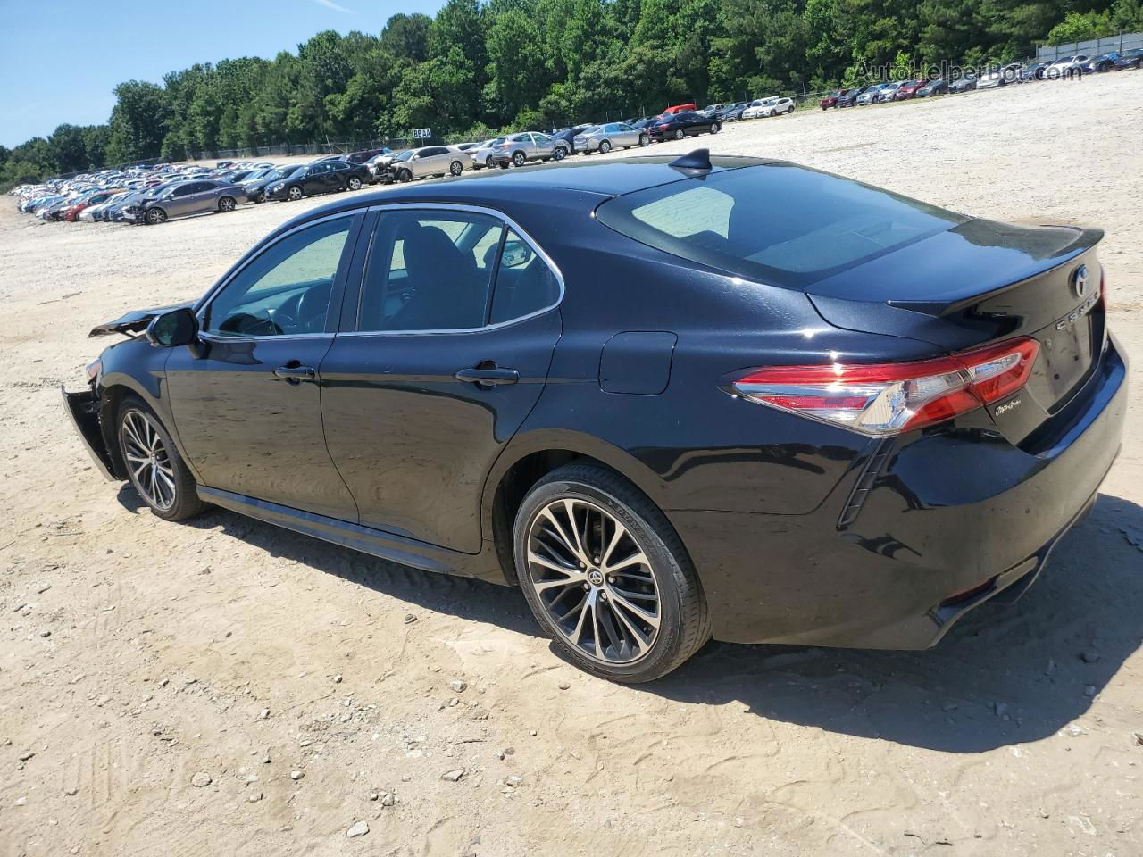 2019 Toyota Camry L Черный vin: 4T1B11HK3KU251474