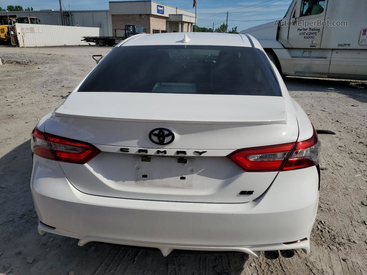 2019 Toyota Camry L White vin: 4T1B11HK3KU693493