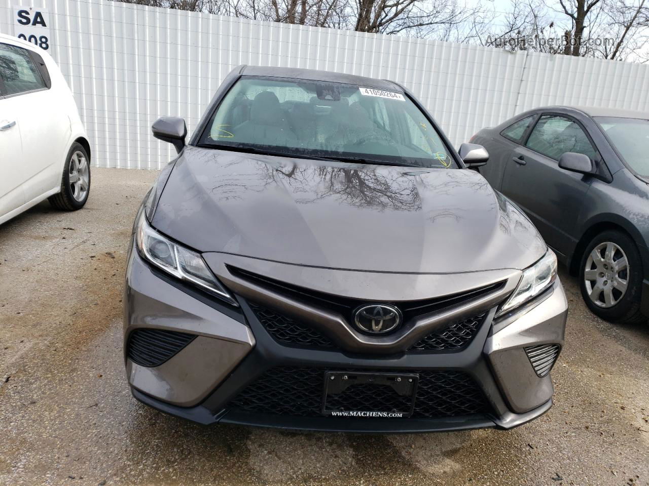 2019 Toyota Camry L Серый vin: 4T1B11HK3KU741817