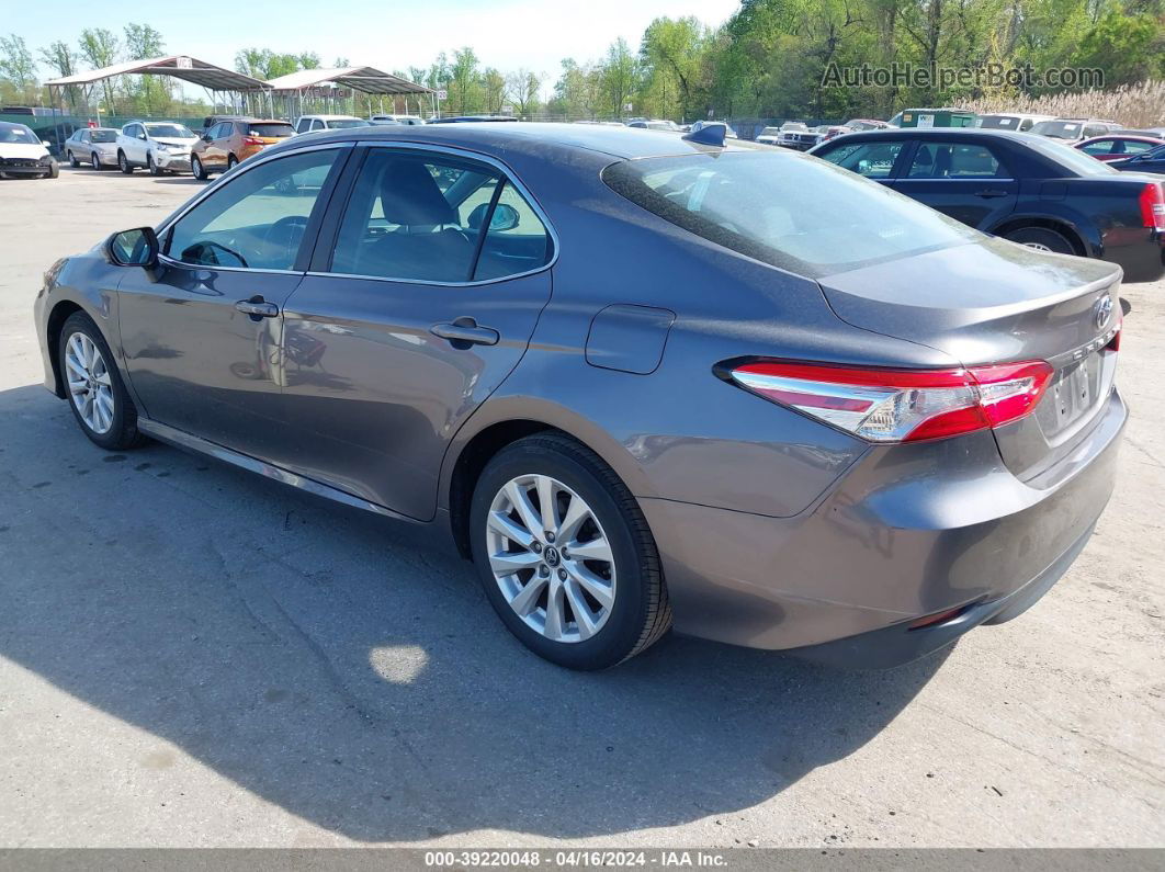 2019 Toyota Camry Le Gray vin: 4T1B11HK3KU753949