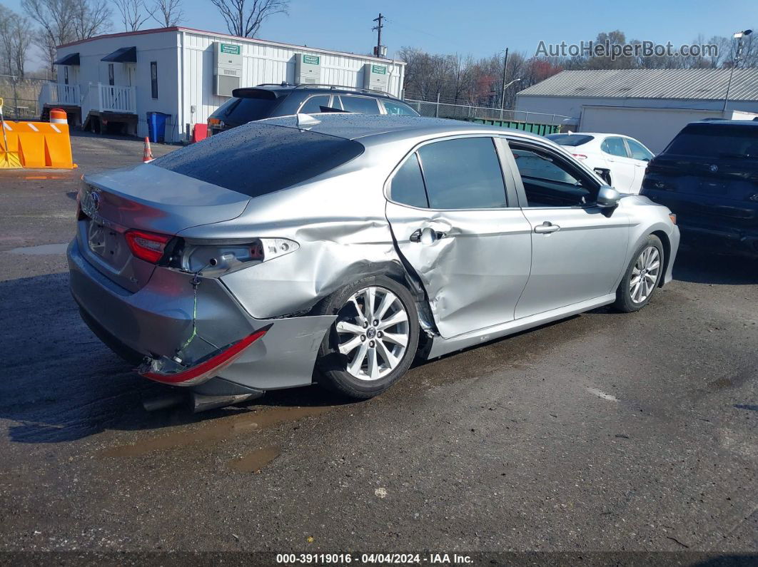 2019 Toyota Camry Le Silver vin: 4T1B11HK3KU785915