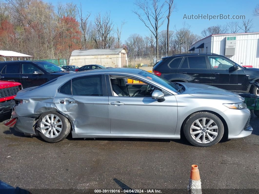 2019 Toyota Camry Le Silver vin: 4T1B11HK3KU785915