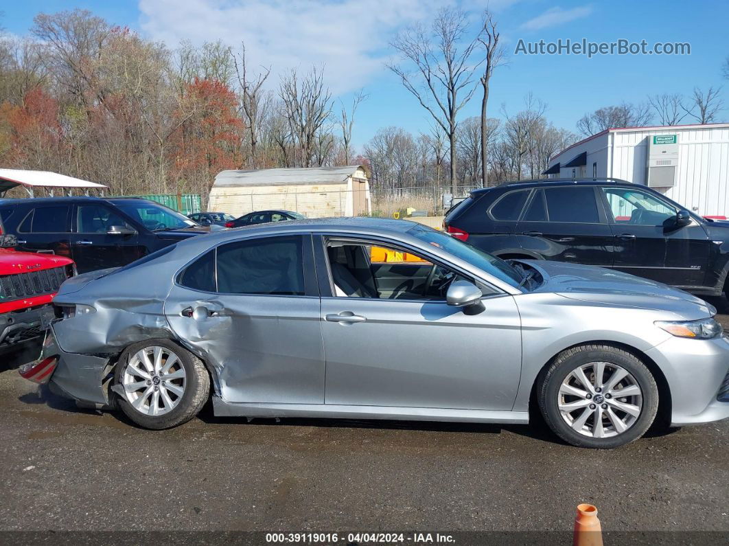 2019 Toyota Camry Le Silver vin: 4T1B11HK3KU785915