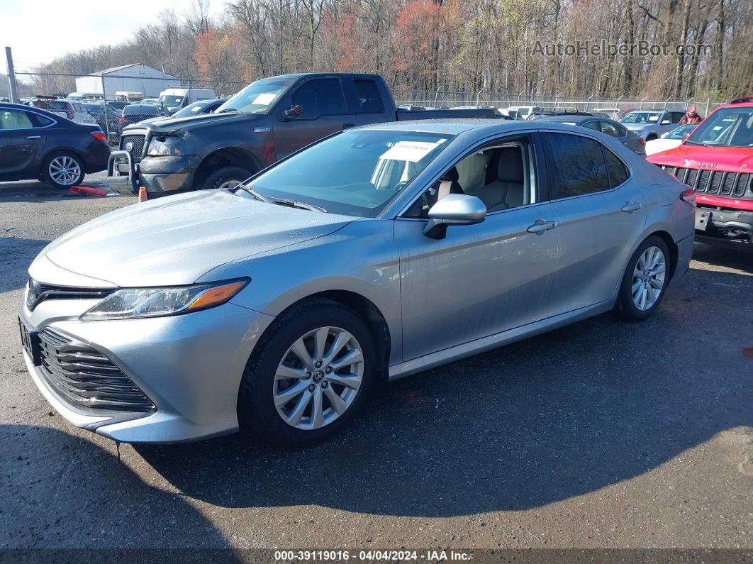 2019 Toyota Camry Le Silver vin: 4T1B11HK3KU785915