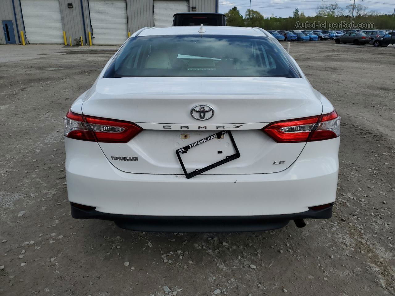 2019 Toyota Camry L Белый vin: 4T1B11HK3KU823675