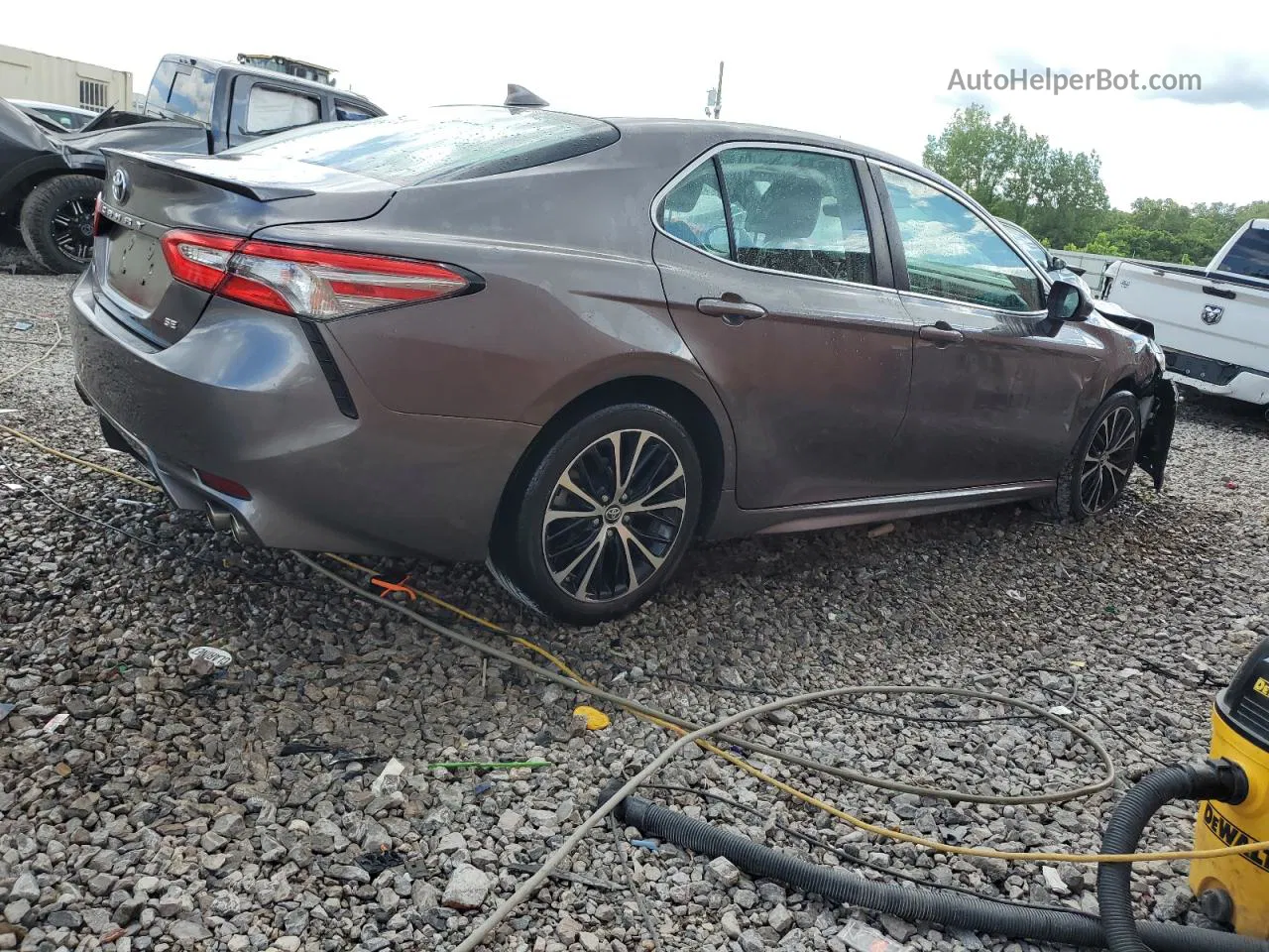 2019 Toyota Camry L Gray vin: 4T1B11HK4KU205412