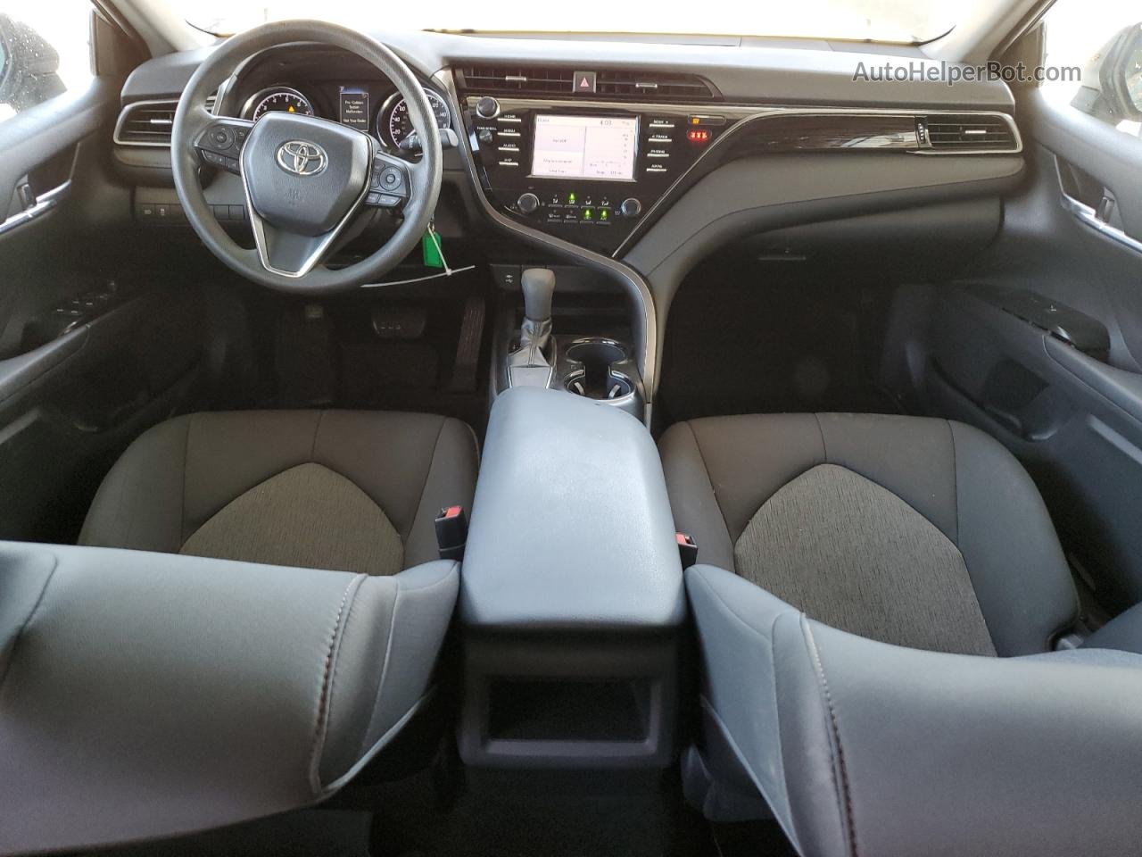 2019 Toyota Camry L Серебряный vin: 4T1B11HK4KU233548