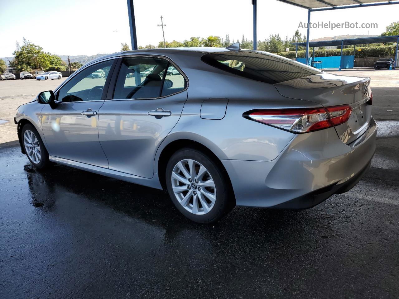 2019 Toyota Camry L Silver vin: 4T1B11HK4KU233548