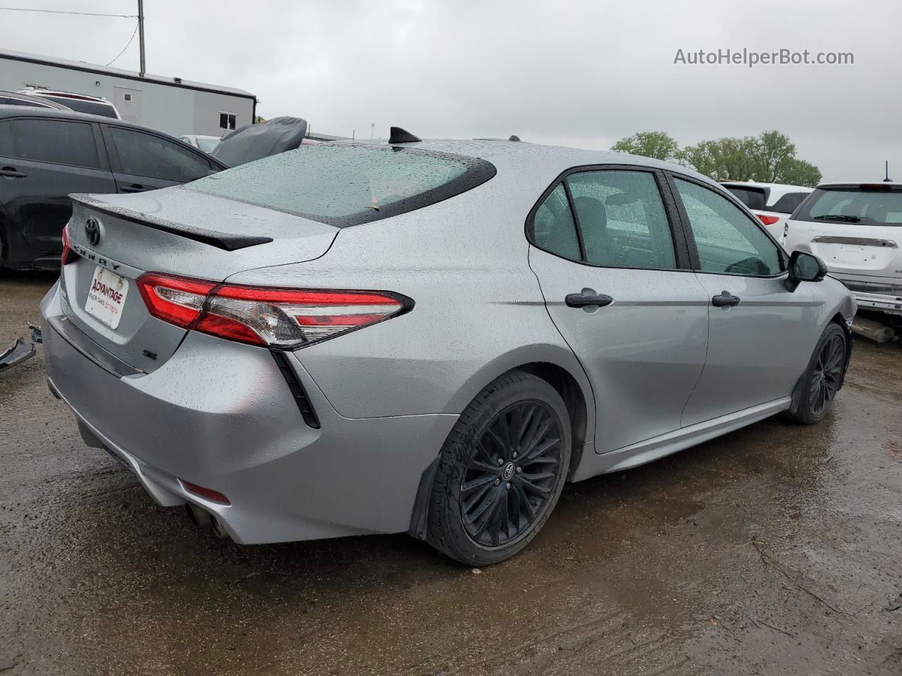 2019 Toyota Camry L Silver vin: 4T1B11HK4KU236501