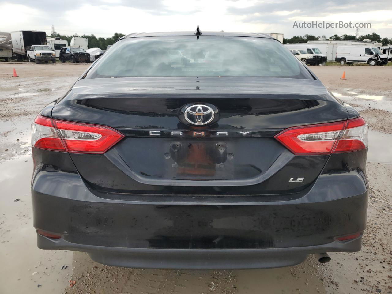 2019 Toyota Camry L Черный vin: 4T1B11HK4KU257977