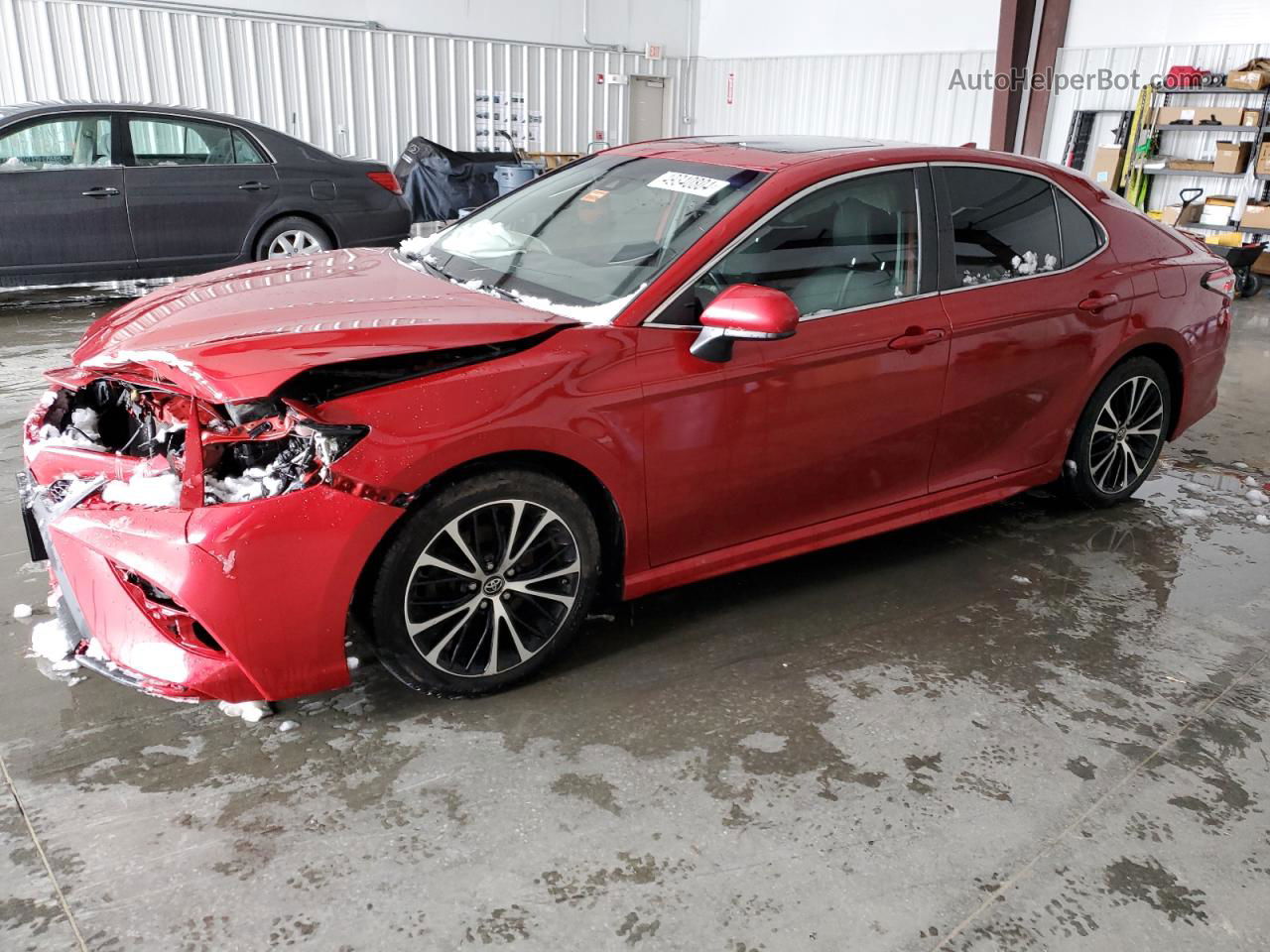 2019 Toyota Camry L Red vin: 4T1B11HK4KU284791