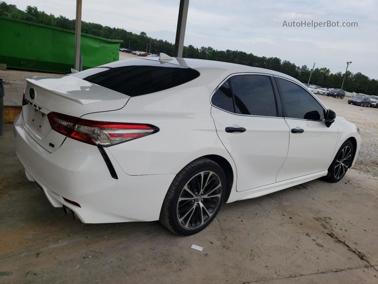 2019 Toyota Camry L White vin: 4T1B11HK4KU698105