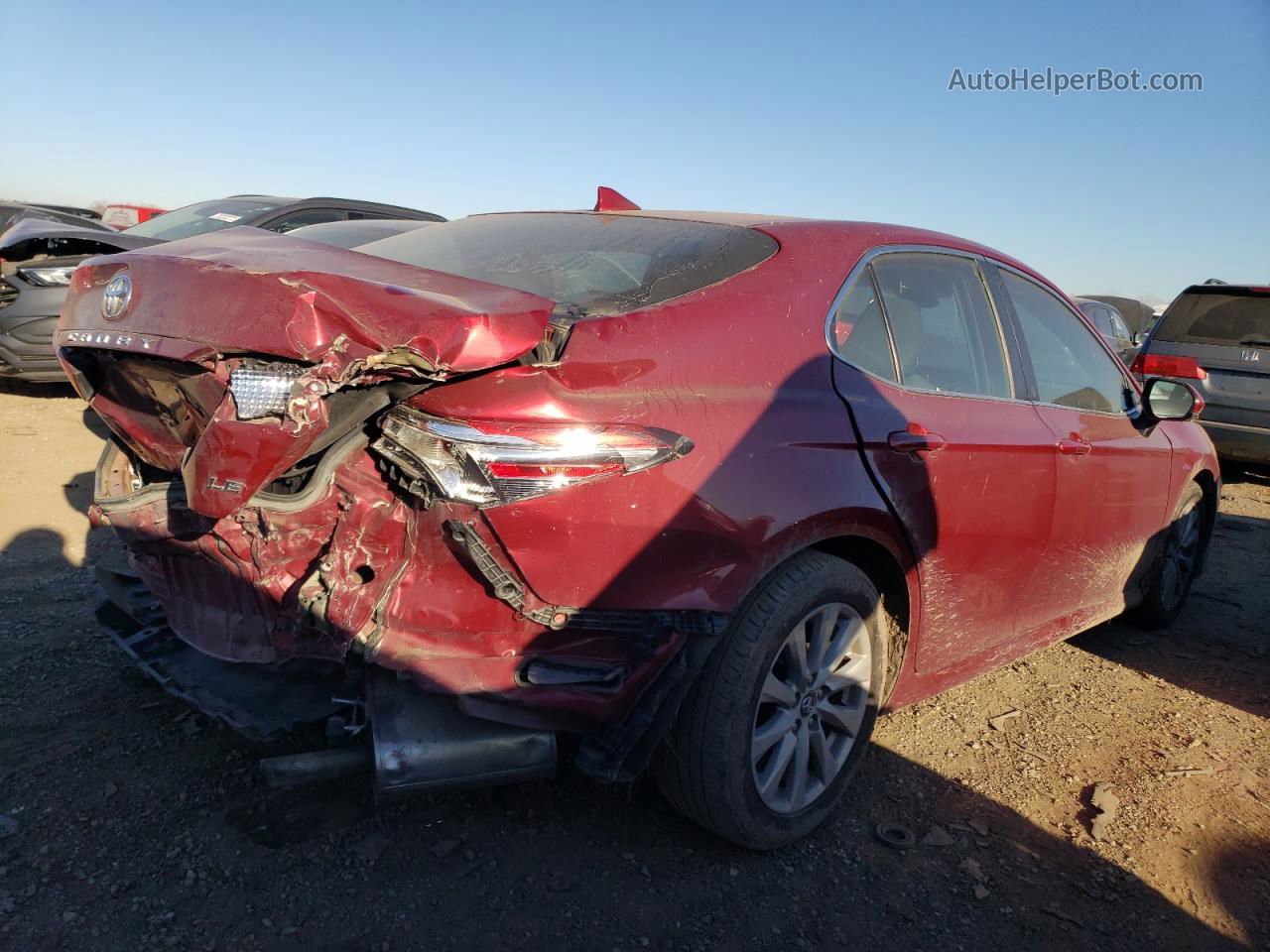 2019 Toyota Camry L Red vin: 4T1B11HK4KU742863