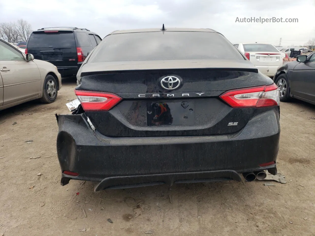 2019 Toyota Camry L Черный vin: 4T1B11HK4KU810904