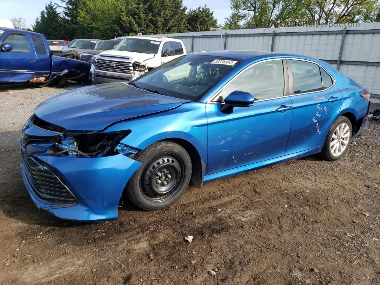 2019 Toyota Camry L Blue vin: 4T1B11HK5KU163316