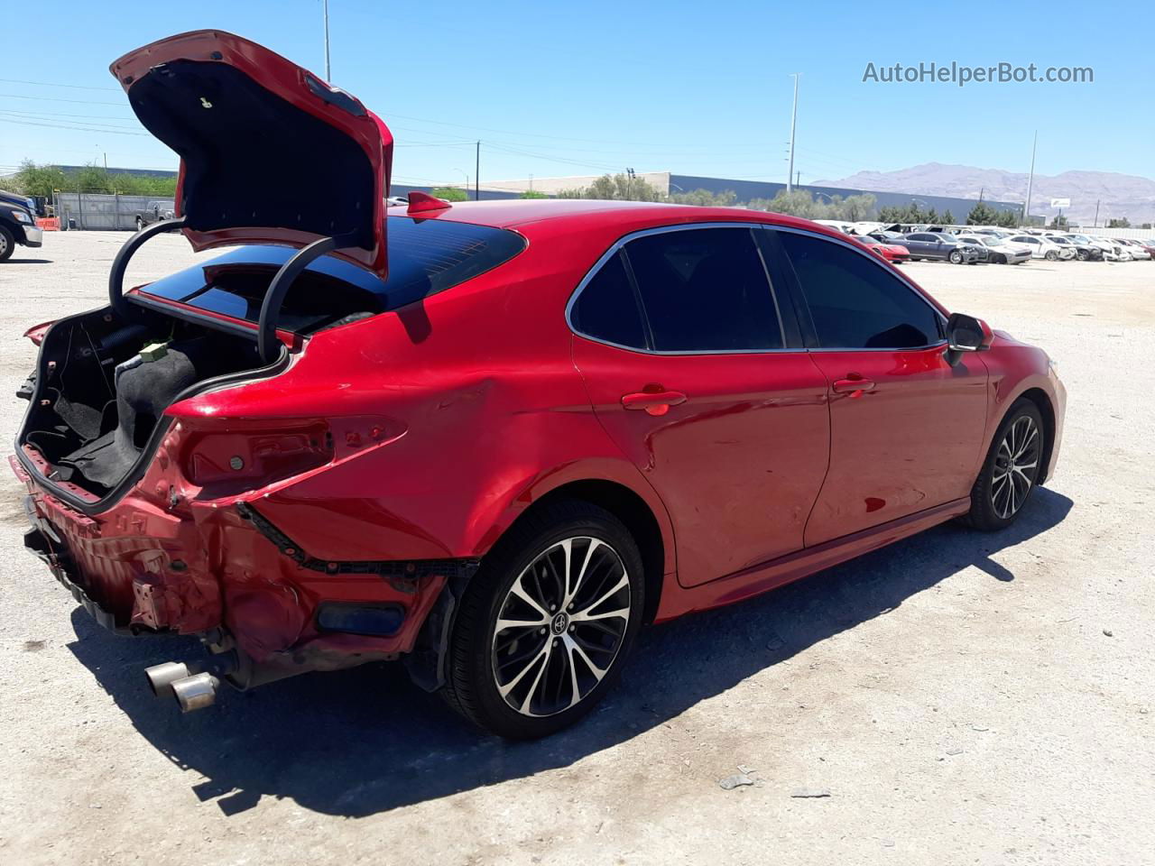 2019 Toyota Camry L Red vin: 4T1B11HK5KU209680