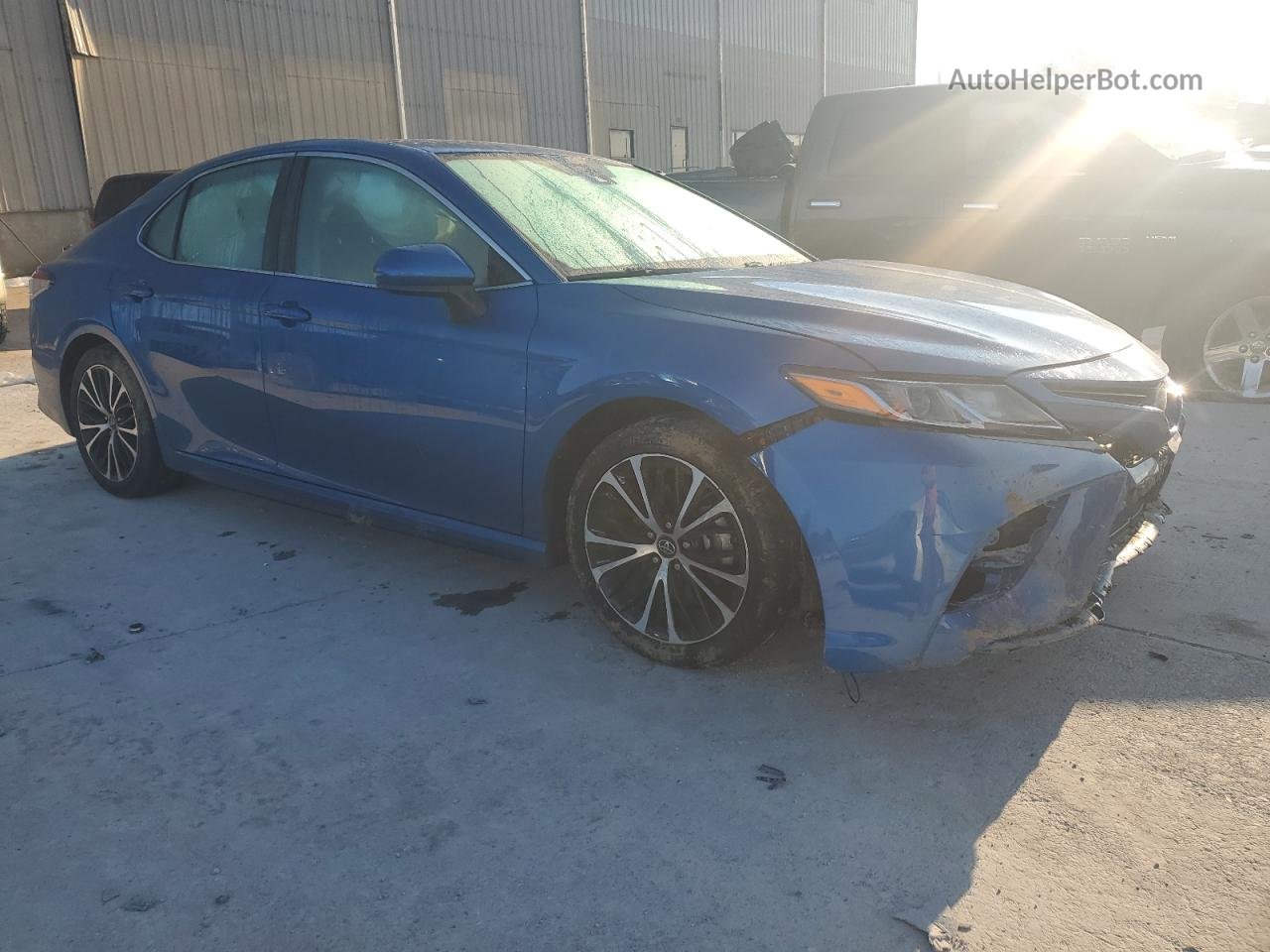 2019 Toyota Camry L Blue vin: 4T1B11HK5KU223739
