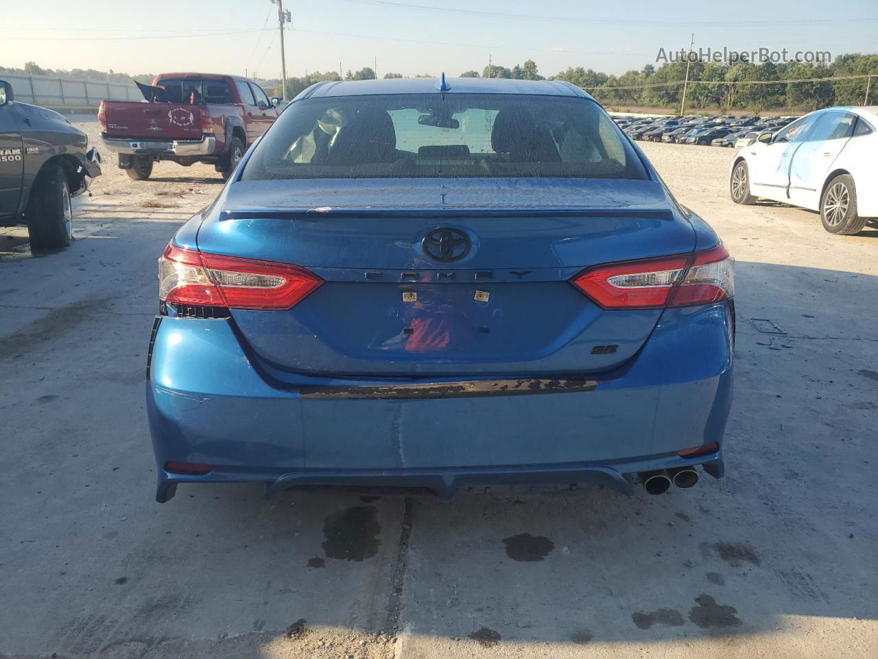 2019 Toyota Camry L Blue vin: 4T1B11HK5KU223739