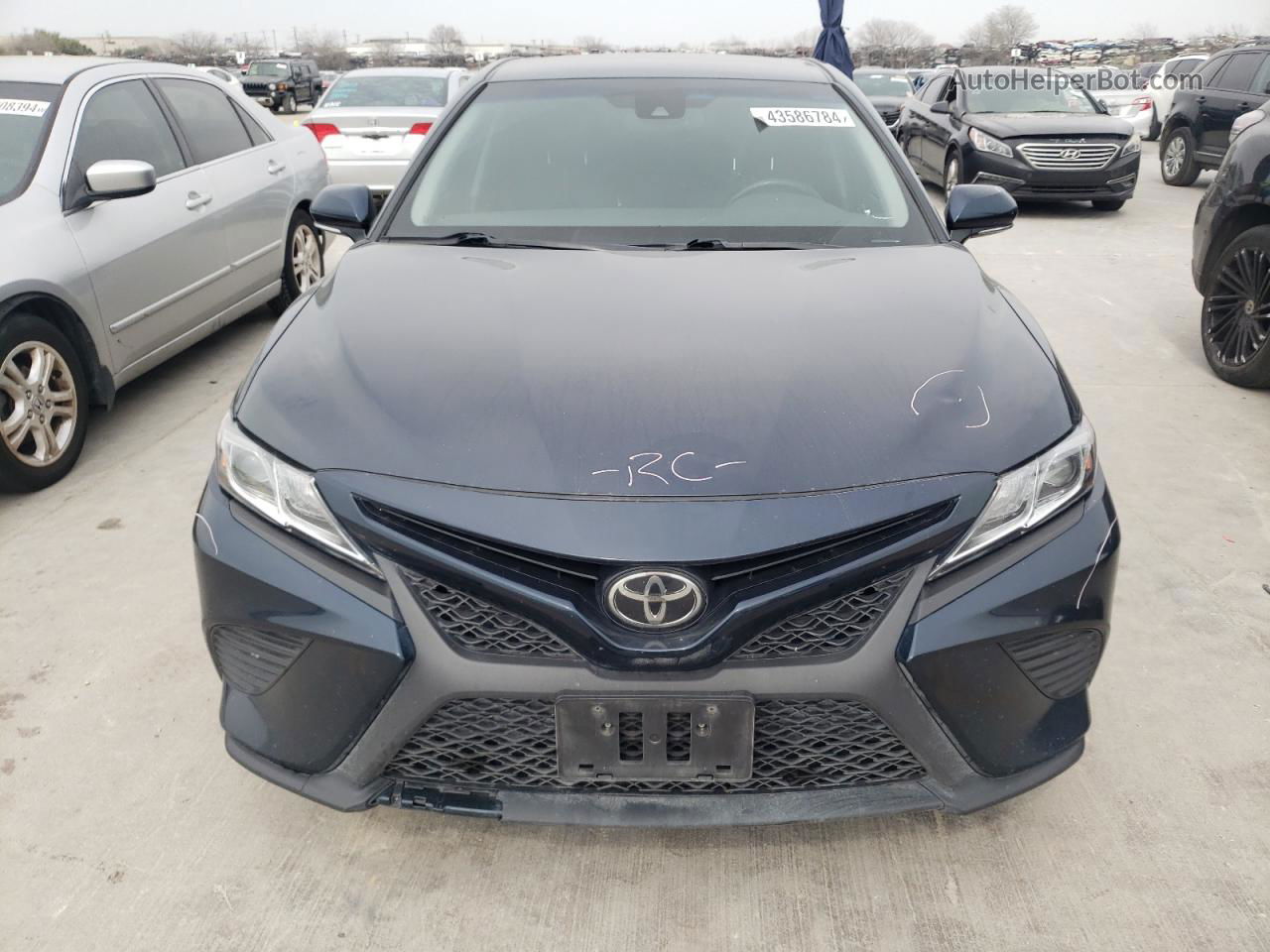 2019 Toyota Camry L Черный vin: 4T1B11HK5KU244400