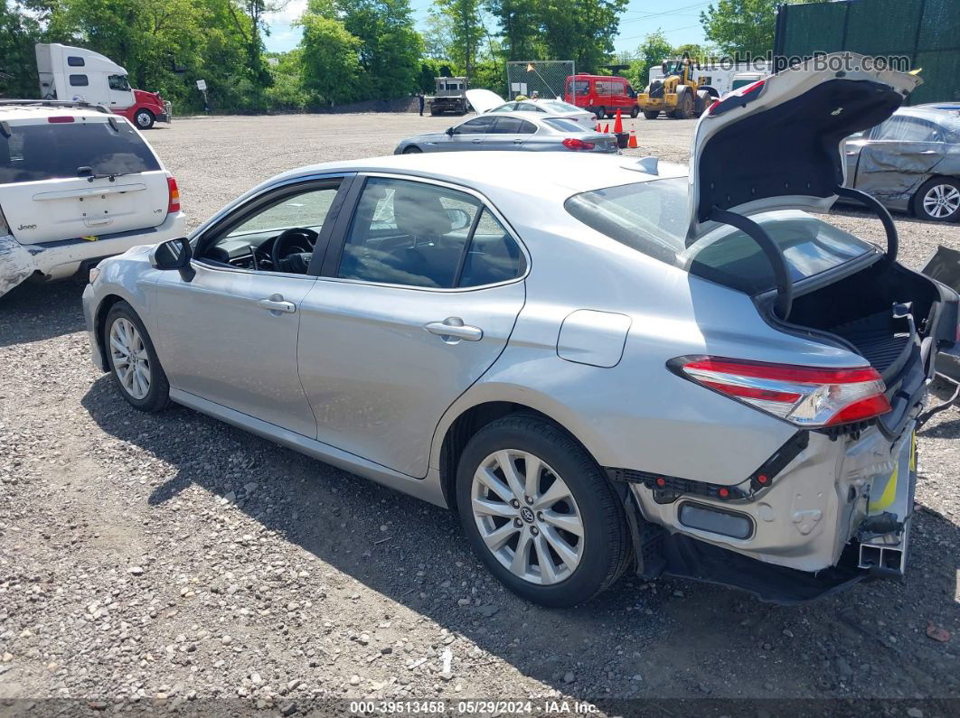 2019 Toyota Camry Le Silver vin: 4T1B11HK5KU267482