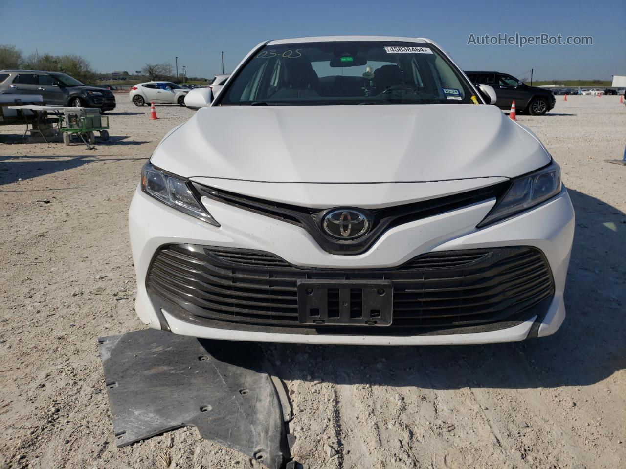 2019 Toyota Camry L White vin: 4T1B11HK5KU731029