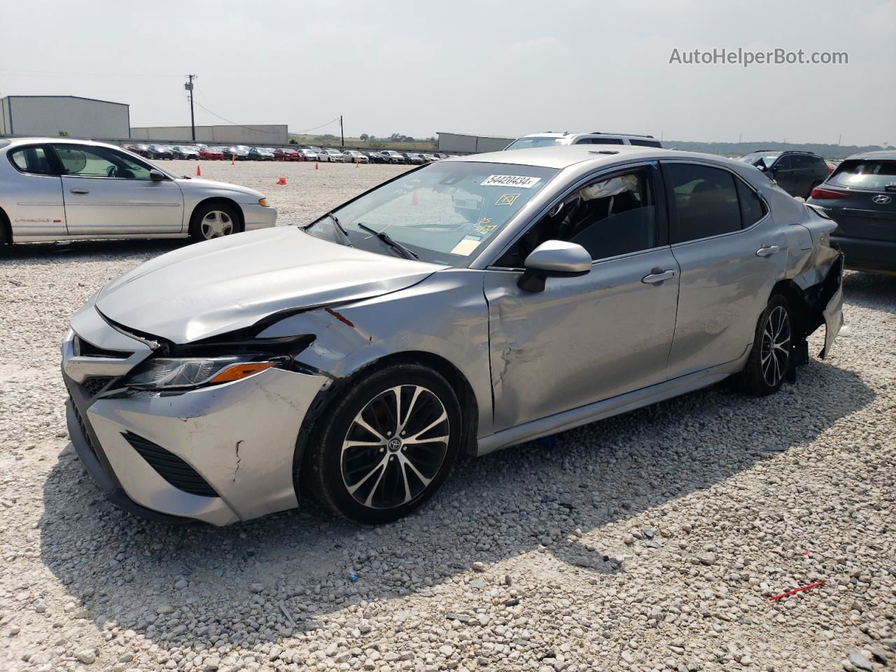 2019 Toyota Camry L Silver vin: 4T1B11HK5KU734058