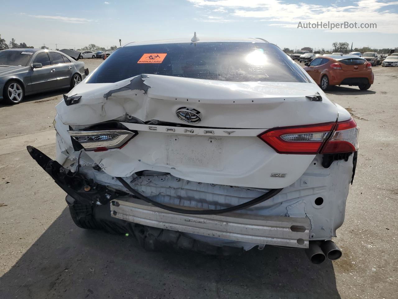 2019 Toyota Camry L Белый vin: 4T1B11HK5KU734657