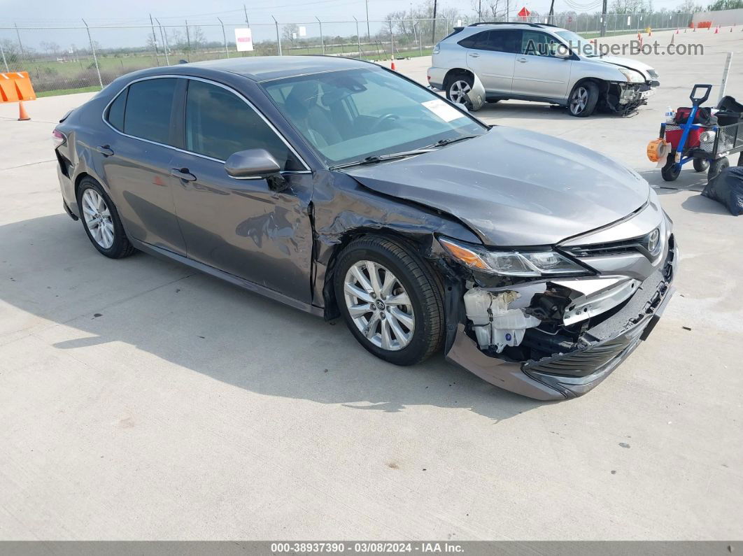 2019 Toyota Camry Le Gray vin: 4T1B11HK5KU735372