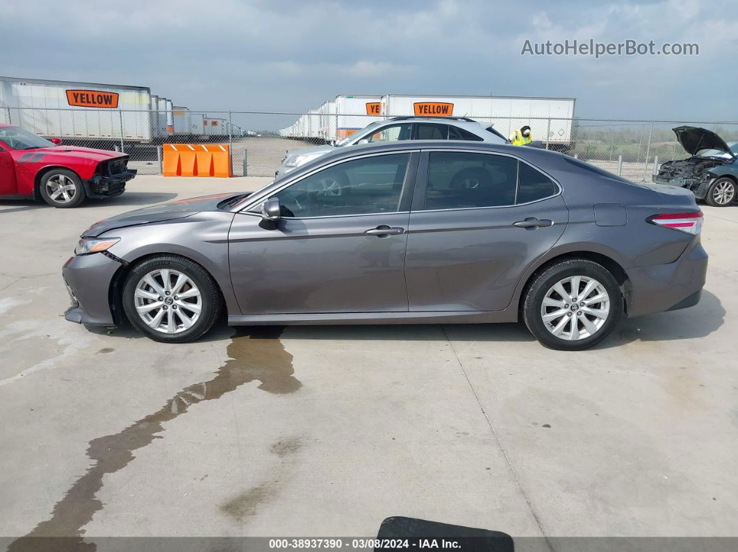 2019 Toyota Camry Le Gray vin: 4T1B11HK5KU735372