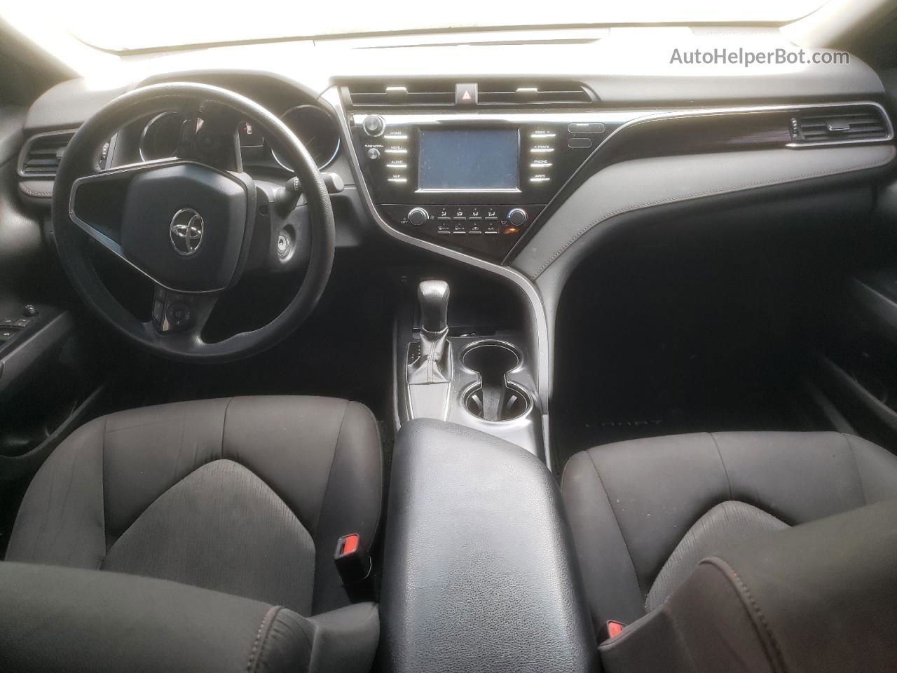 2019 Toyota Camry L Черный vin: 4T1B11HK5KU745447