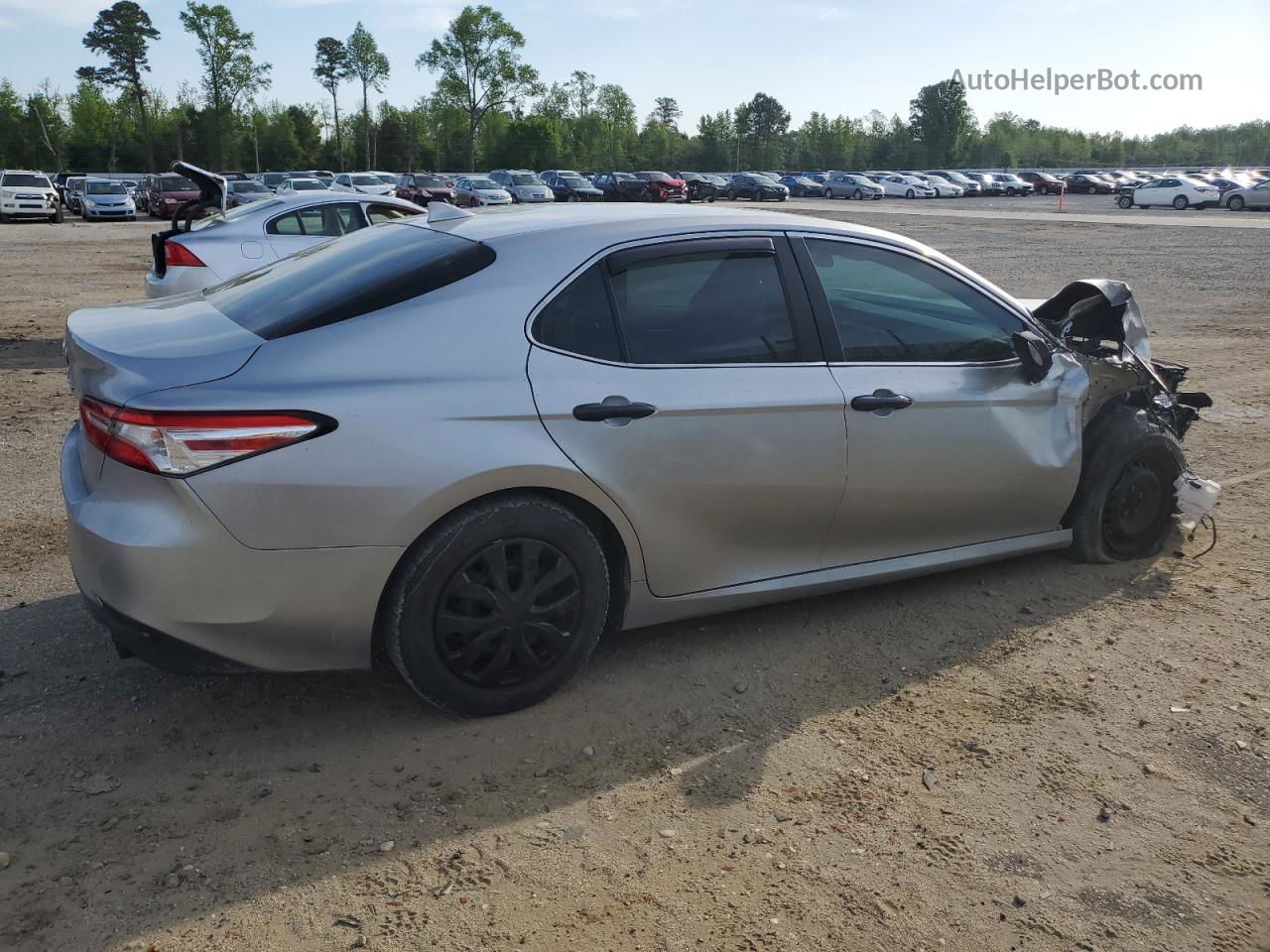 2019 Toyota Camry L Silver vin: 4T1B11HK5KU835858