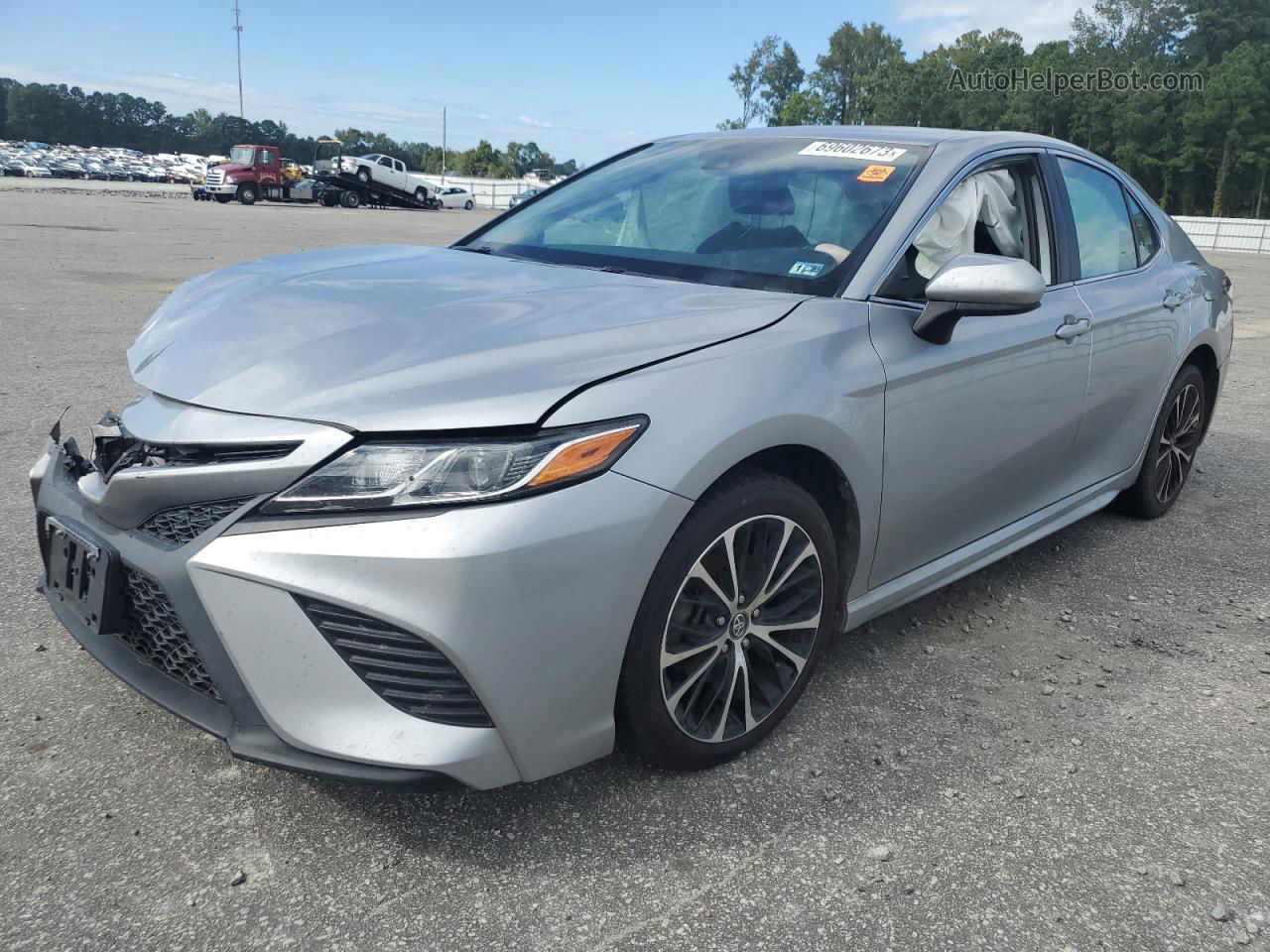 2019 Toyota Camry L Silver vin: 4T1B11HK6KU180111