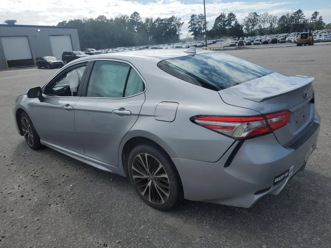 2019 Toyota Camry L Silver vin: 4T1B11HK6KU180111