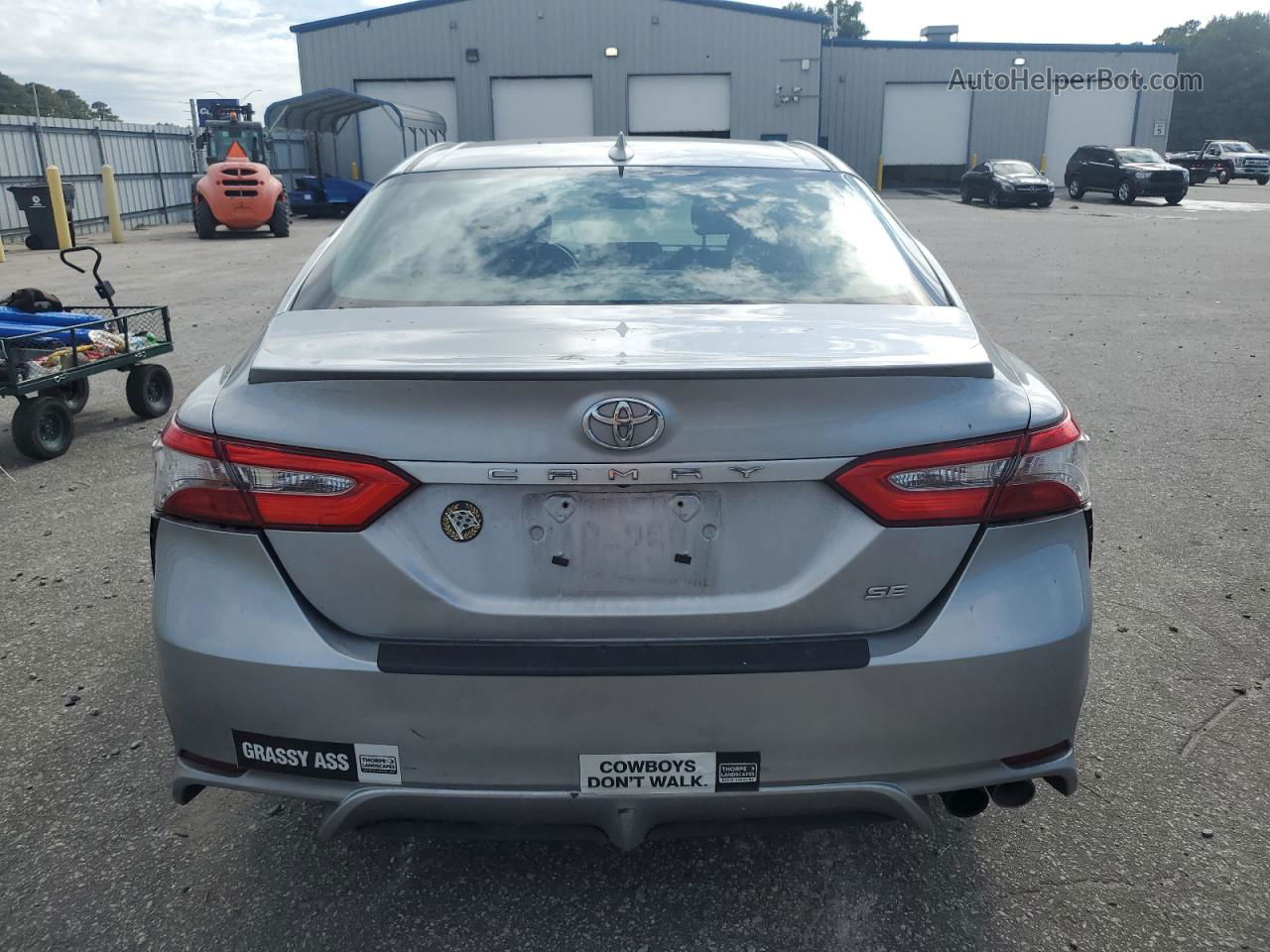 2019 Toyota Camry L Silver vin: 4T1B11HK6KU180111