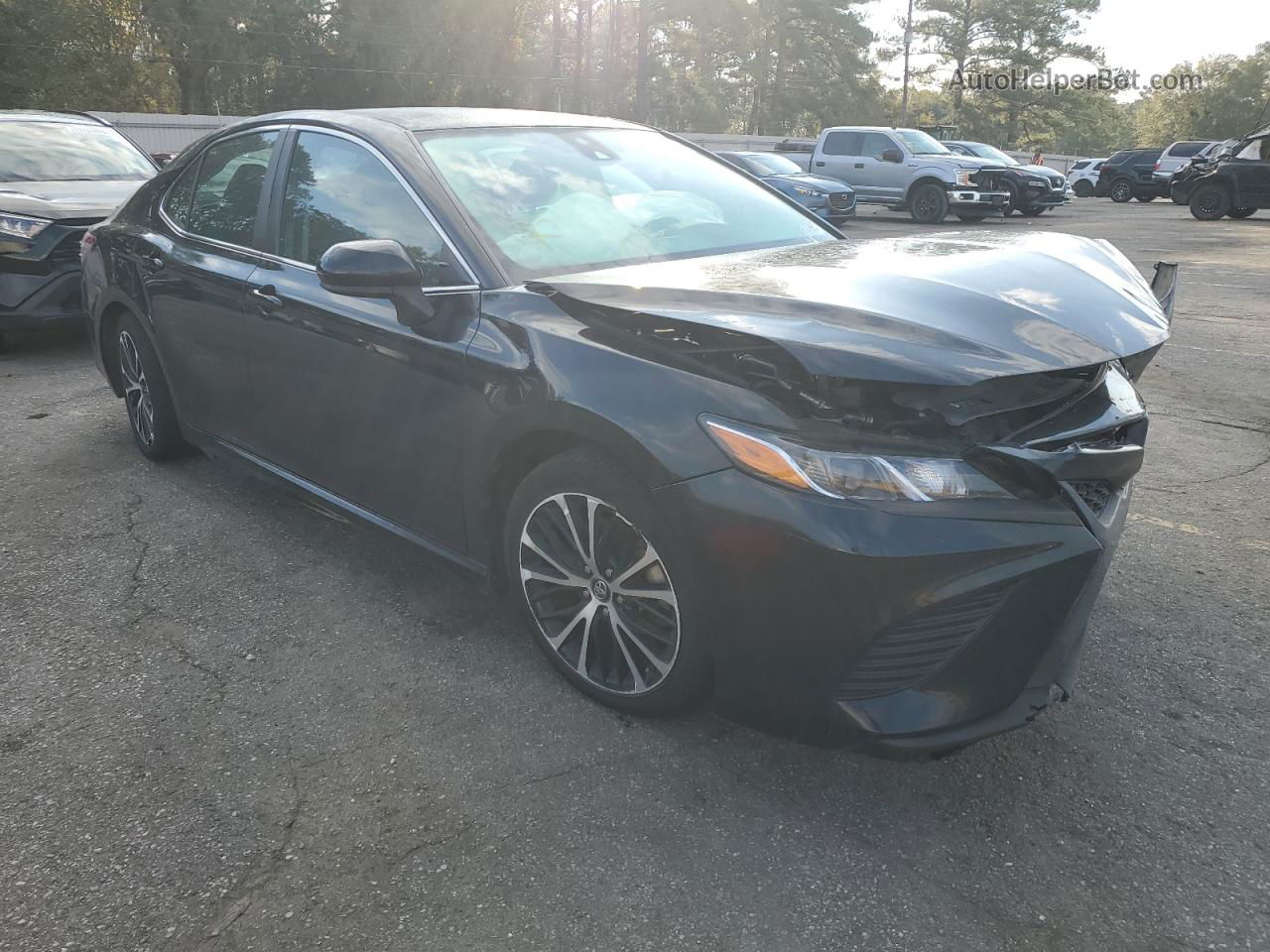 2019 Toyota Camry L Черный vin: 4T1B11HK6KU186135