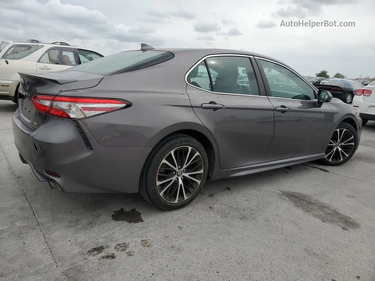 2019 Toyota Camry L Серый vin: 4T1B11HK6KU199645