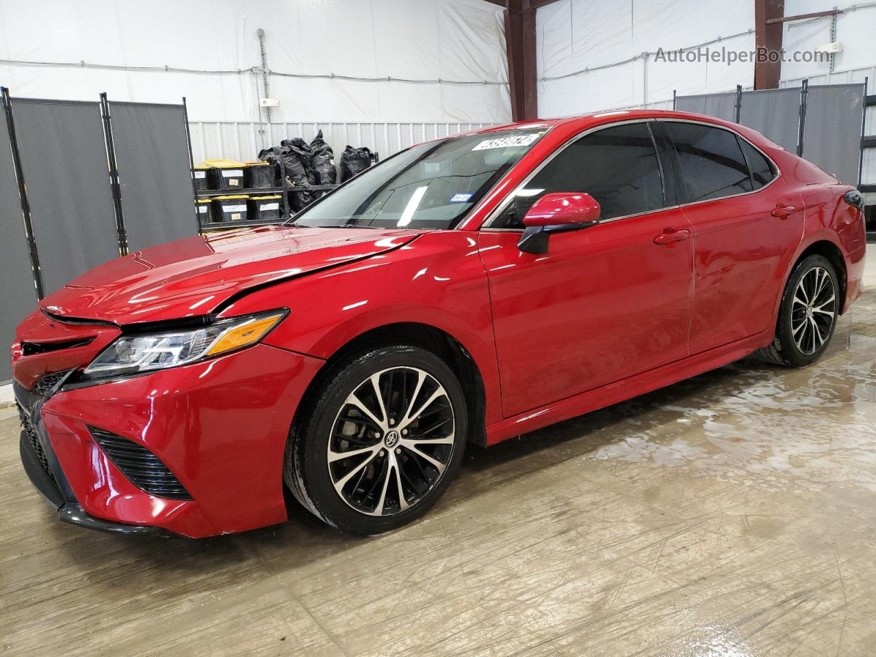 2019 Toyota Camry L Red vin: 4T1B11HK6KU206593