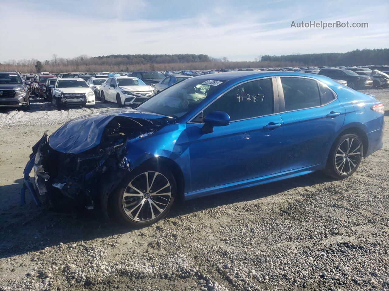 2019 Toyota Camry L Blue vin: 4T1B11HK6KU209462