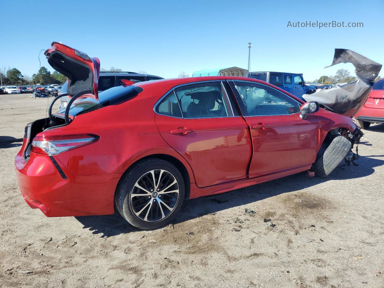 2019 Toyota Camry L Red vin: 4T1B11HK6KU234653