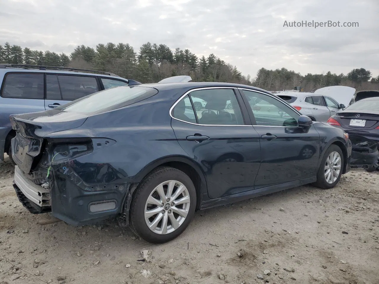 2019 Toyota Camry L Blue vin: 4T1B11HK6KU235169