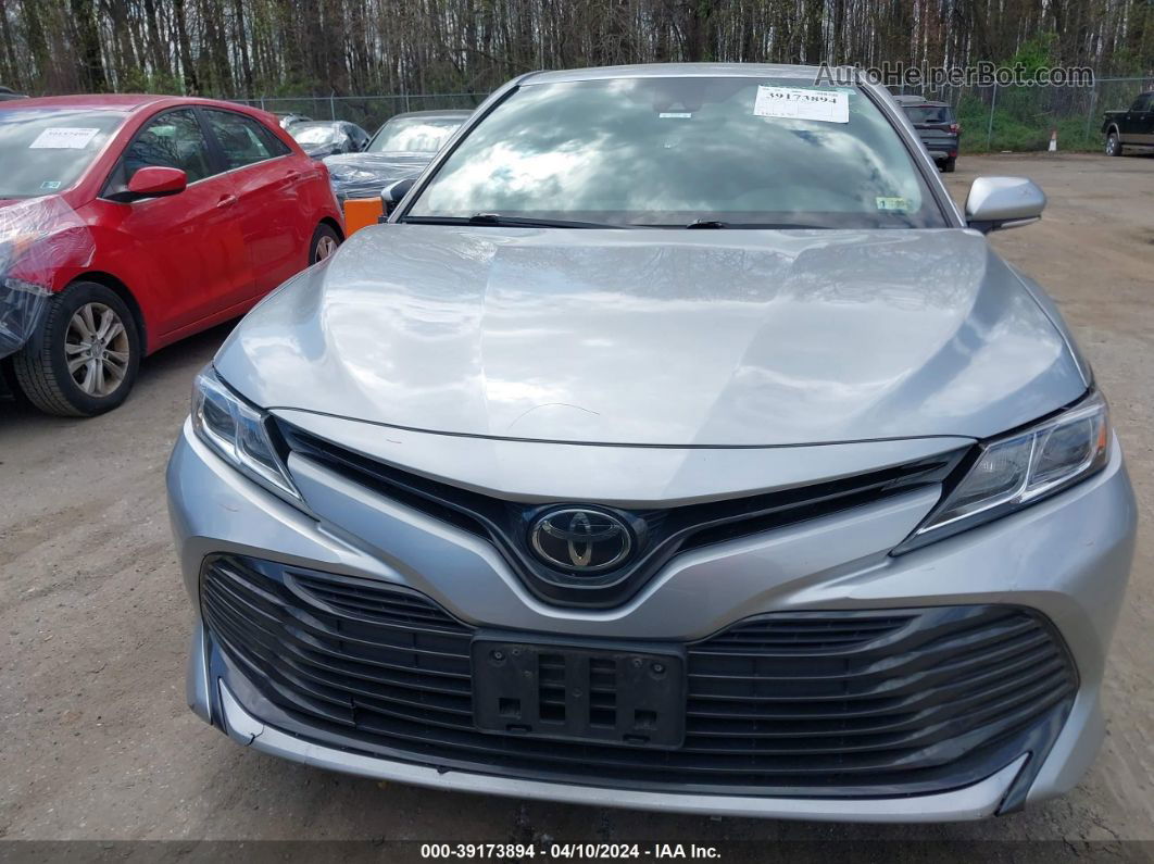 2019 Toyota Camry Le Silver vin: 4T1B11HK6KU693018