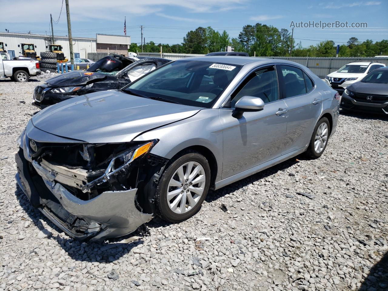 2019 Toyota Camry L Серебряный vin: 4T1B11HK6KU772351