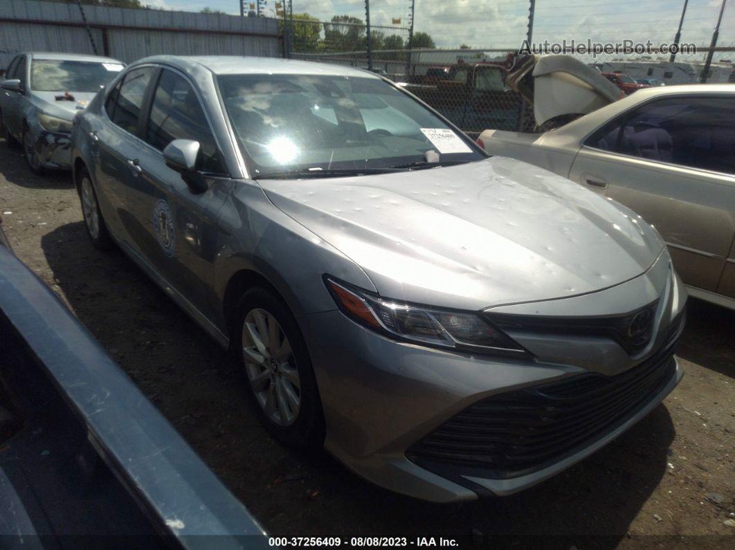 2019 Toyota Camry Le Silver vin: 4T1B11HK6KU849249