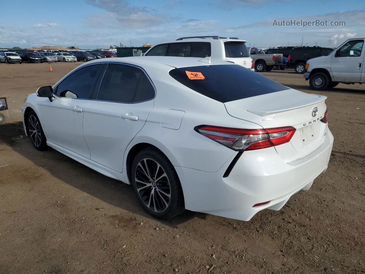 2019 Toyota Camry L White vin: 4T1B11HK7KU247623